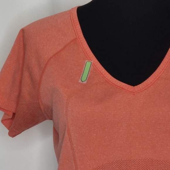 Lululemon Run Womens Swiftly Tech V Neck Short Sleeve Heathered Orange - Size 10 - Picture 9 of 11